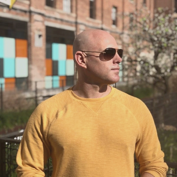 Meet your Posher, Chad - Picture 1 of 1